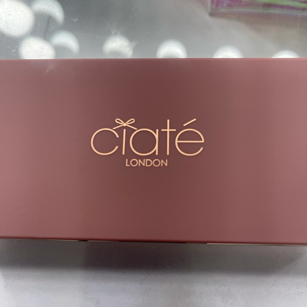 Ciate shimmer eyeshadow palette